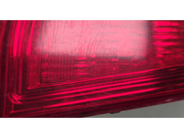 Задний фонарь          