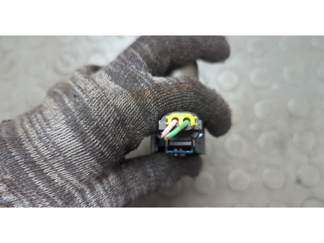 Форсунка топливная  KIA Ceed 2007-2012    0445110320     