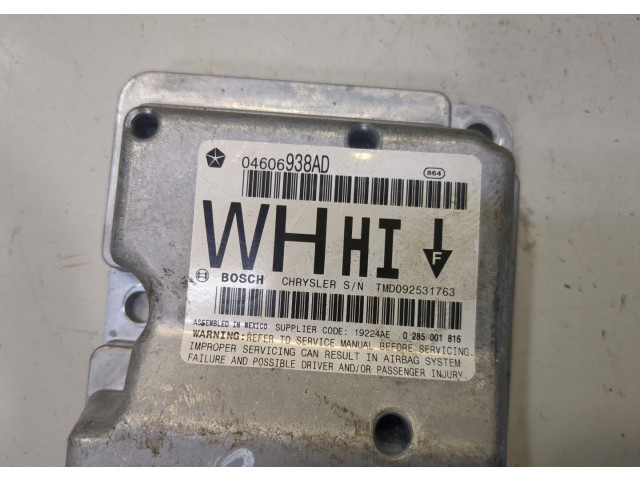 Блок управления подушками безопасности  Jeep Grand Cherokee 2004-2010     