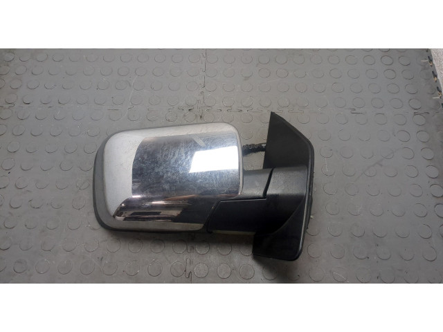 Зеркало боковое Infiniti QX56 2004-2010 правое 96301ZC400