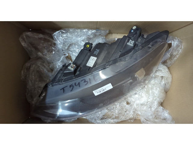 Фара передняя Volkswagen Polo 2009-2014 левая