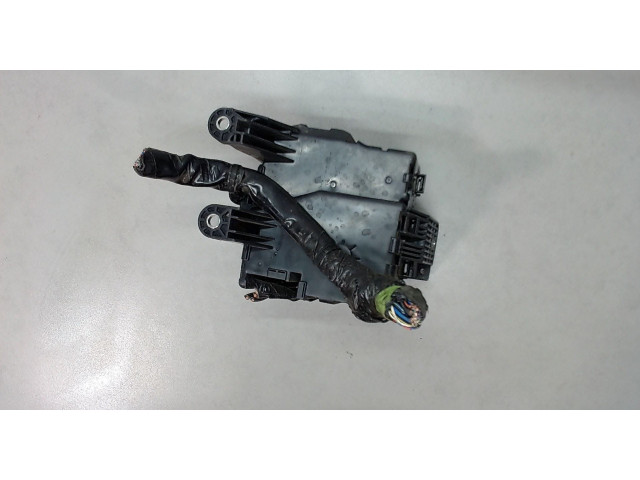 Блок предохранителей Mazda CX-9 2007-2012 3.7