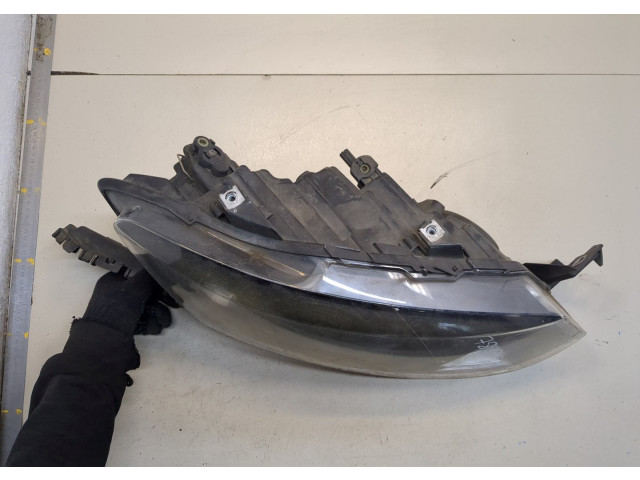 Фара передняя  Volkswagen Polo 2009-2014 правая 