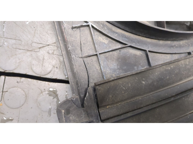 Вентилятор радиатора  Volkswagen Passat CC 2012-2017           