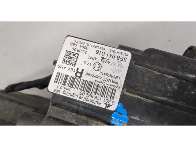 Фара передняя  Skoda Octavia (A8) 2019-2025 правая 