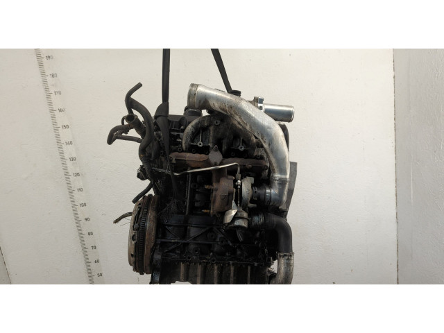 Форсунка топливная Skoda Fabia 1999-2007 038130073AL