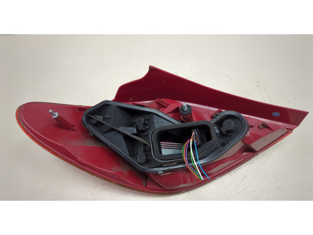 Задний фонарь 6351Y7