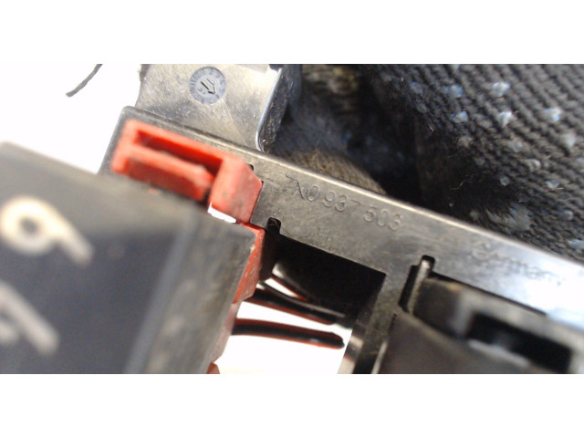 Блок реле  Skoda Yeti 2013-2018      7N0937503    1.6