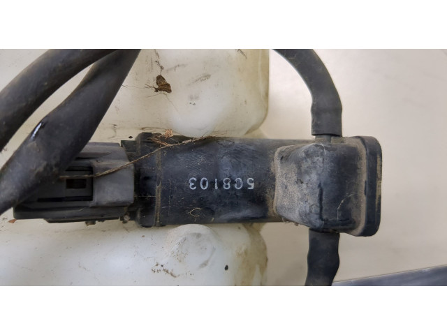 Бачок омывателя Mitsubishi Grandis MN182394
