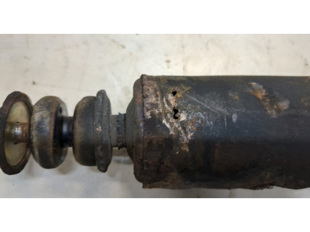 Стойка амортизатора Mitsubishi Montero Sport / Pajero Sport 1996-2008 MR316549 3.5 бензин