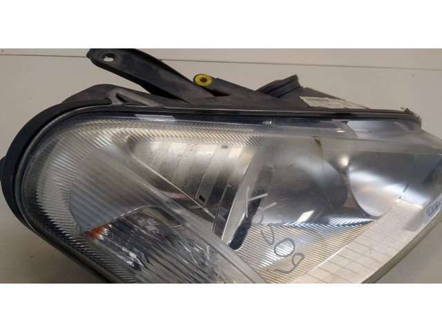 Фара передняя  Ford C-Max 2002-2010 правая 