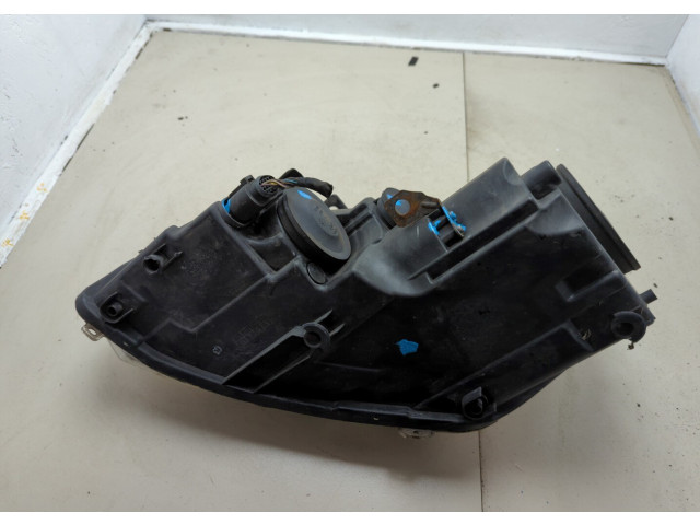 Фара передняя Volkswagen Golf 6 2009-2012 правая