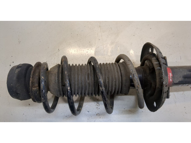 Стойка амортизатора  Skoda Rapid 6R0413031AT, 6R0411105A     