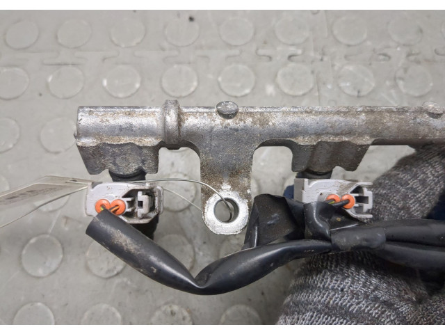 Форсунка топливная Toyota Yaris 1999-2006 2320909010, 2380723021