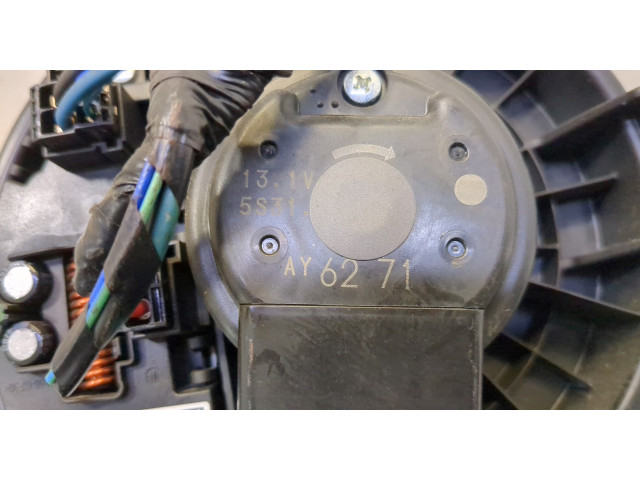 Моторчик печки Jeep Cherokee 2013-