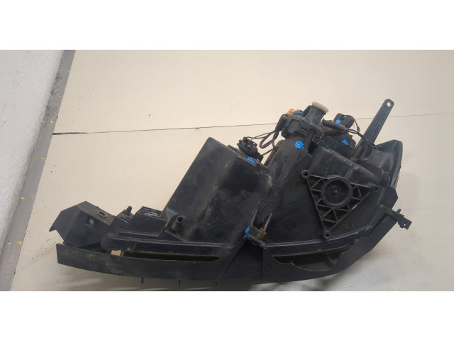 Фара передняя Mazda 3 (BK) 2003-2009 правая