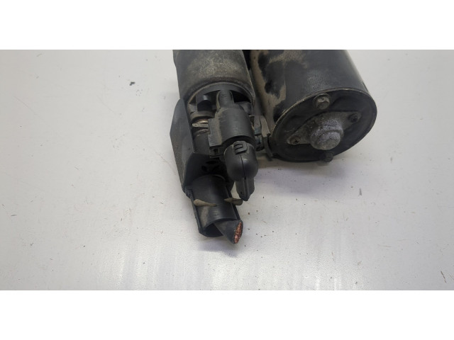 Стартер Volkswagen Tiguan 2007-2011 02M911023G