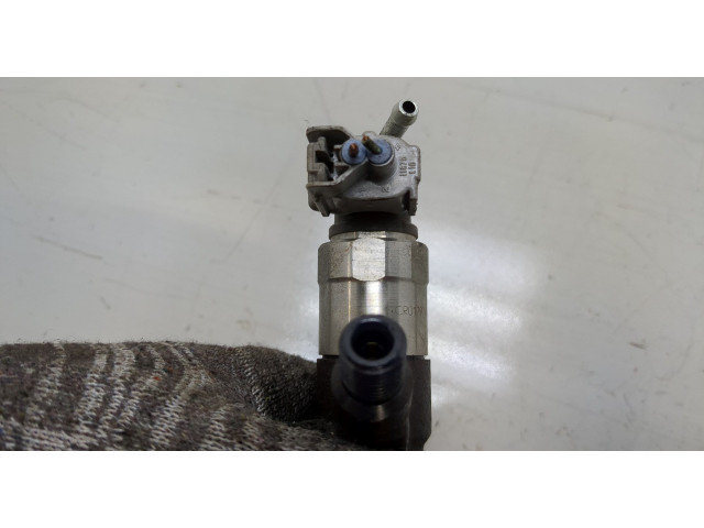 Форсунка топливная Mitsubishi Outlander 2012-2021 1465A561