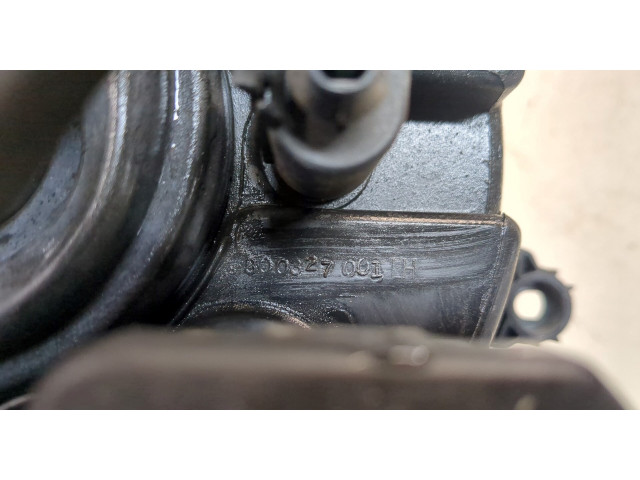 Фара передняя  Jeep Patriot 2010- левая 