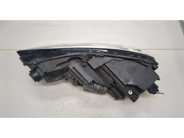 Фара передняя  Audi A5 (F5) 2019- правая 