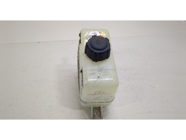 Бачок расширительный Mitsubishi Outlander 2015-2018 1375A261