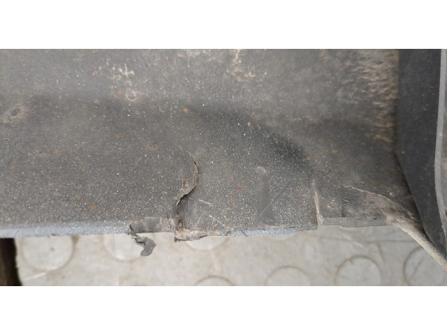 Бампер  Jeep Grand Cherokee 2004-2010 задний   