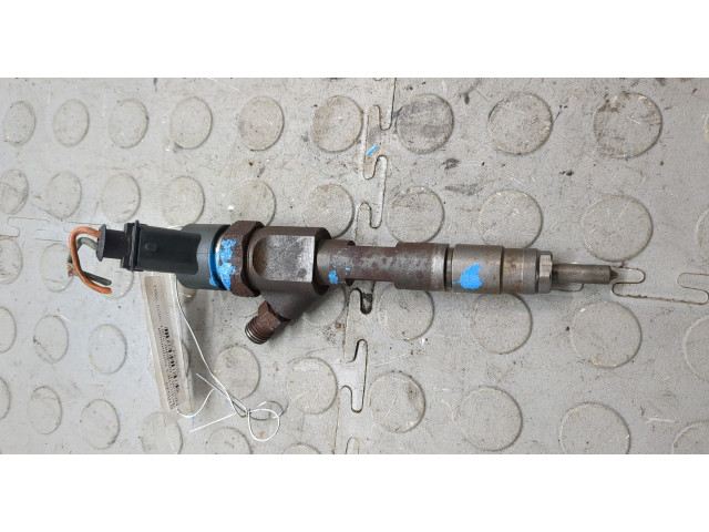 Форсунка топливная  Nissan Primastar 2001-2025    0445110146     