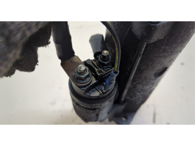 Стартер  Suzuki Grand Vitara XL-7 2001-2006      