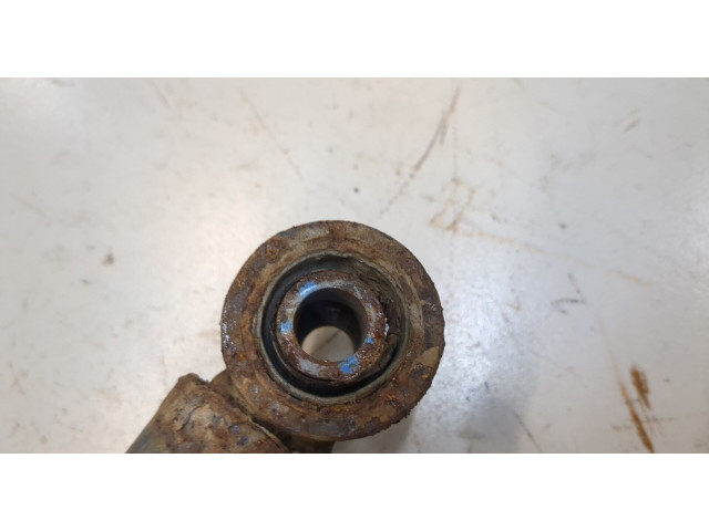 Стойка амортизатора Mitsubishi L200 2015-2019 2.4 дизель