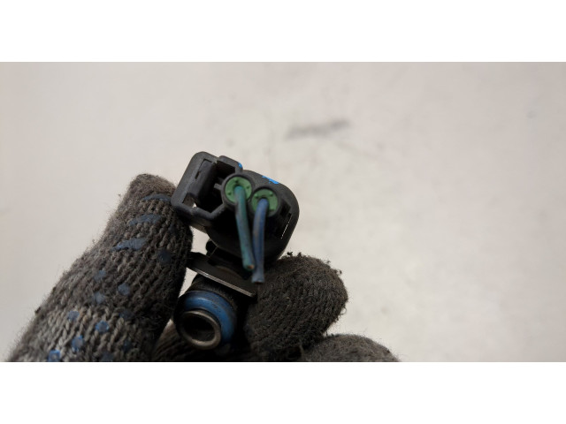 Форсунка топливная Mazda CX-9 2007-2012 CY0113250