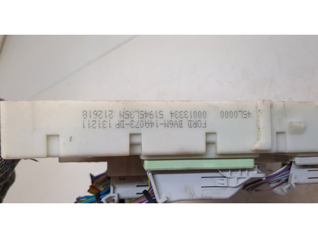 Блок предохранителей  Ford Focus 3 2011-2015      2227208, GV6T14A073EH   