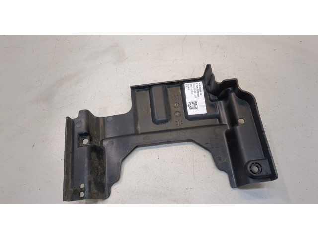 Крышка блока предохранителей  Ford EcoSport 2017-         