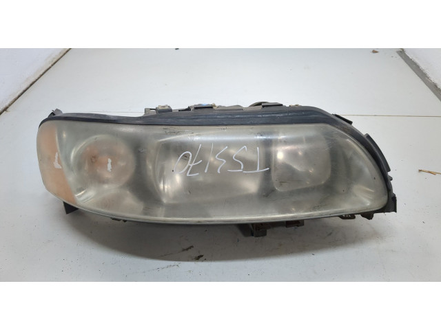 Фара передняя  Volvo V70 2001-2008 правая 