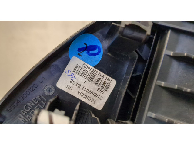 Дисплей мультимедиа Alfa Romeo Stelvio 2016-2025