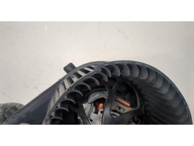 Моторчик печки Volkswagen Golf 4 1997-2005 1J1819021A 1J1819021A