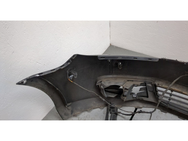 Бампер  Volkswagen Golf 6 2009-2012 передний   5K0807217BR