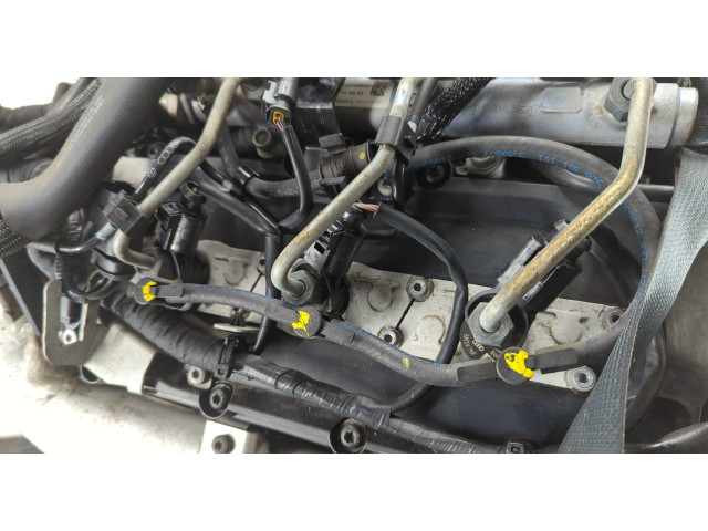 Форсунка топливная Volkswagen Touareg 2010-2014 059130277AM