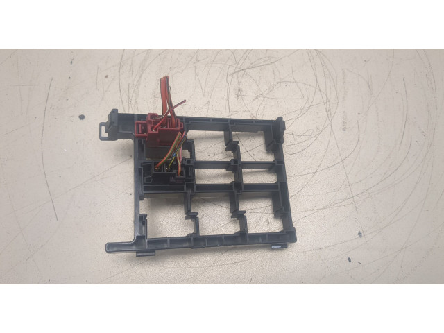 Блок реле Skoda Yeti 2009-2014