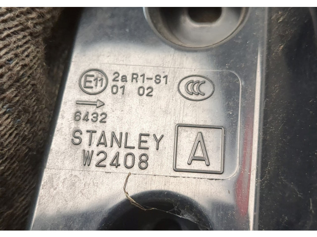 Задний фонарь