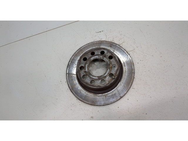 Диск тормозной Volkswagen Golf 6 2009-2012 задний