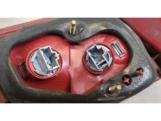 Задний фонарь