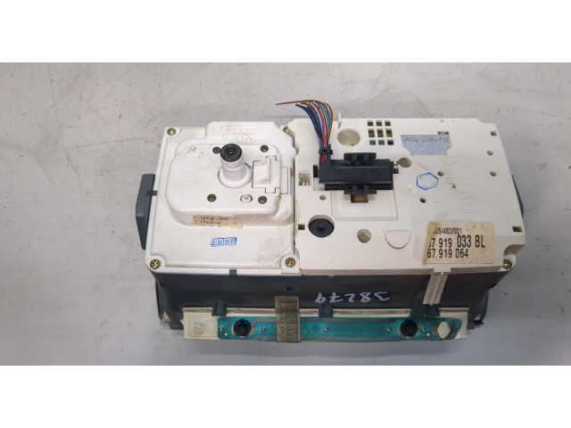 Панель приборов Volkswagen Polo 1990-1994 Бензин