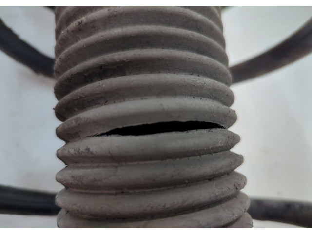 Стойка амортизатора  Mitsubishi Grandis MN103102, MR594345     