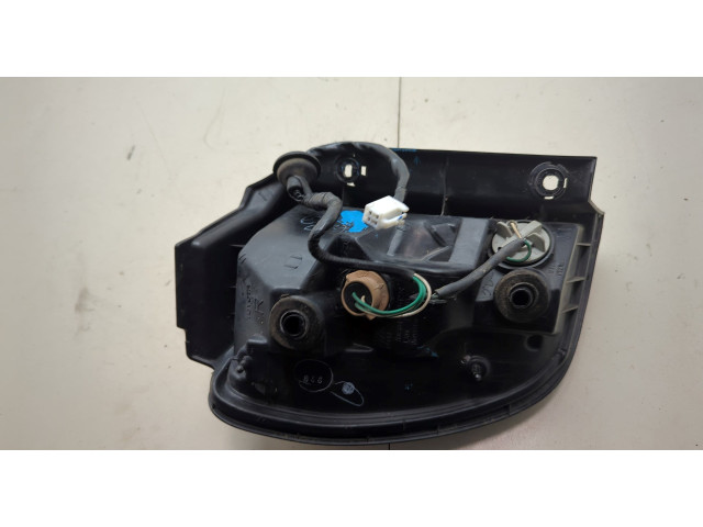 Задний фонарь 8155048020