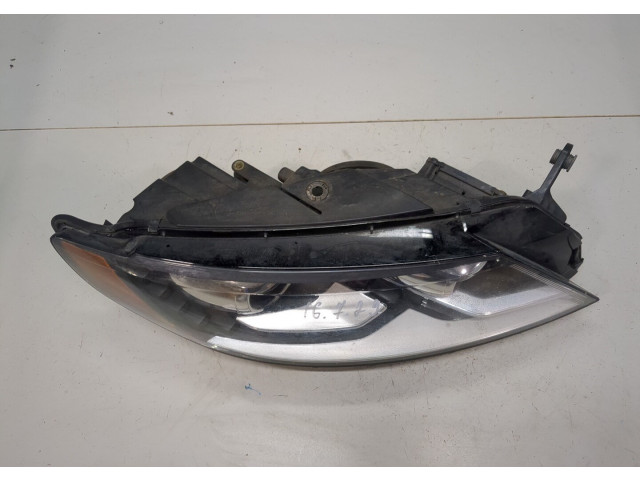 Фара передняя  Volkswagen Passat CC 2012-2017 правая 