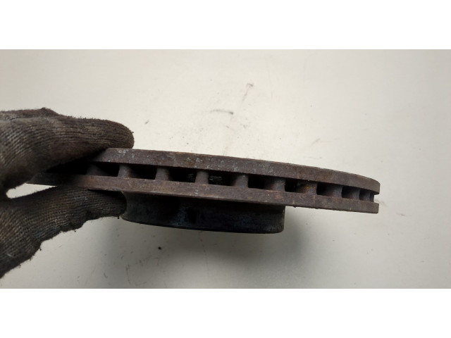 Диск тормозной Volkswagen Passat 6 2005-2010 передний