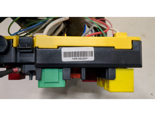 Блок БСМ  Citroen C4 Cactus      9804846880   