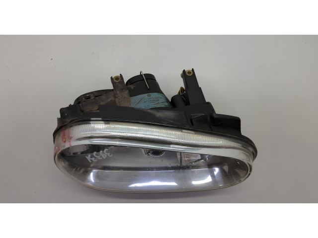 Фара передняя  Volkswagen Golf 4 1997-2005 правая 