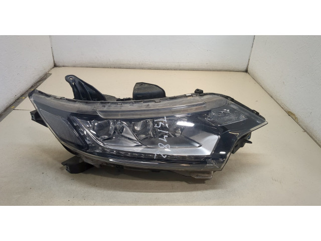 Фара передняя Mitsubishi Outlander 2012-2021 правая