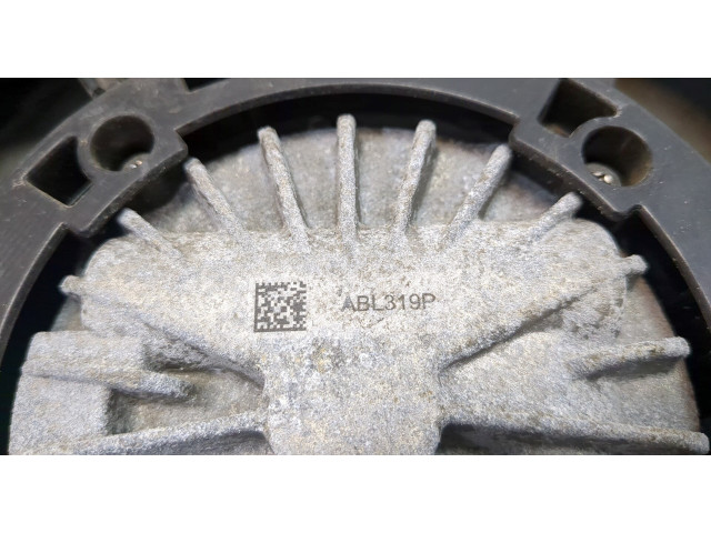 Вентилятор радиатора  Chevrolet Volt 2015-2019           